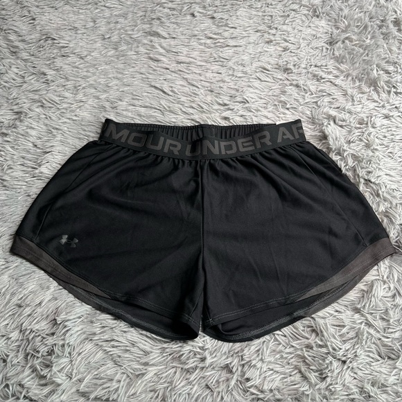 Under Armour Shorts Womens Small Running Athletic Workout Black Gray Loose - Picture 1 of 4